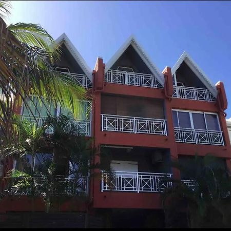 Duplex 1 Mn Plage De Trou D Eau Location A La Semaine Minimum La Saline Les Bains Zewnętrze zdjęcie