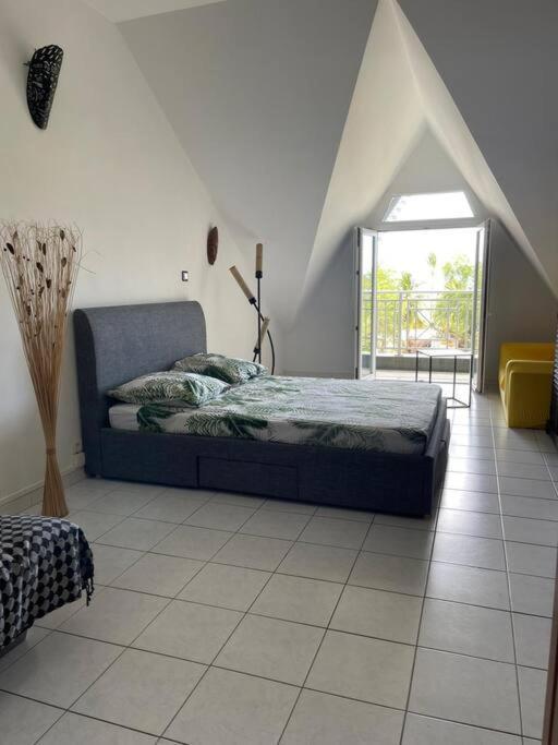 Duplex 1 Mn Plage De Trou D Eau Location A La Semaine Minimum La Saline Les Bains Zewnętrze zdjęcie