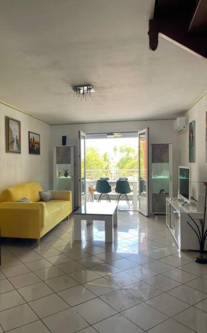 Duplex 1 Mn Plage De Trou D Eau Location A La Semaine Minimum La Saline Les Bains Zewnętrze zdjęcie